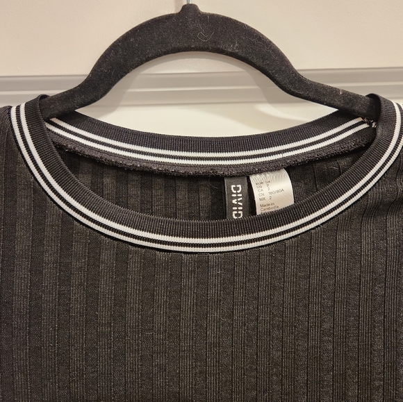 H&M Black Ribbed Dress - Picture 3 of 6